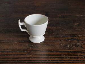 白釉薬 形が美しいカップ ブリュロカップ 6.3cm×高6.6cm 陶器 1900年代 スペイン古陶 コーヒーカップ エスプレッソ アンティーク/J865