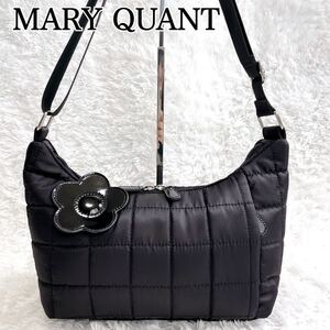 MARY QUANT マリークヮント　キルティング　ショルダーバッグ　花　黒