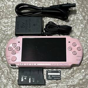 〈動作確認済み・最終型〉PSP-3000 本体 ブロッサムピンク＋メモリースティック＋充電器 PlayStation Portable 薄型