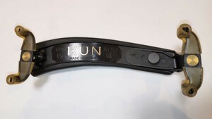 クン ＫＵＮ・オリジナルミニ１／８－１／４・分数バイオリン肩当て Violin Shoulder Rest, Kun, Original mini 1/8-1/4 [KUN-OVn1/8]