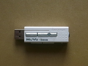 CREATIVE MuVo 128MB ポータブルMP3/WMAプレーヤー 送料230円　未チェック品