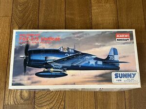 アカデミー ACADEMY 1/72 GRUMMAN F6F-3/5 Hellcat グラマン ヘルキャット 未使用未組 レア 貴重 絶版 希少 (43-107)