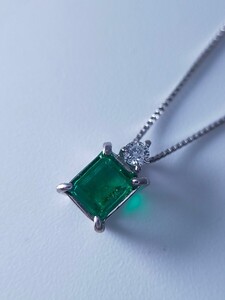 激レア 超希少 ジンバブエ産 サンダワナエメラルド　vivid green プラチナネックレス 0.5ct ダイヤモンド zimbabwe sandawna emerald