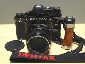 レア PENTAX 67TTL ボディ＋グリップ＋105mmレンズと他レンズ4本 アルミケース 無電源バルブ/多重露出のメーカー改造 希少品です