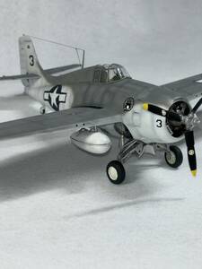 1/48 GM FM-1 ワイルドキャット　プラモデル完成品