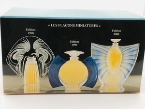 すぐ配送! アンティークミニ香水 LALIQUE ラリック西洋美術 ミニボトルセット THE ULTIMATE COLLECTION de LALIQUE ・出品番号:桃オクA