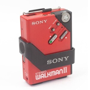 【ジャンク】SONY ソニー WM-2 ウォークマン WALKMAN カセットウォークマン レッド ホルダー 動作未確認 #18898