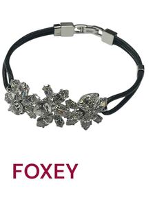 美品　FOXEY キラキラビジュー　ブレスレット　シルバーカラー　フォクシー　 M4L293 