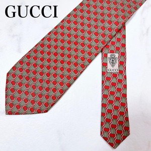 ◇ GUCCI グッチ シルクネクタイ シルク 絹 ネクタイイタリア製 総柄 リング 鎖 レッド 赤 メンズ