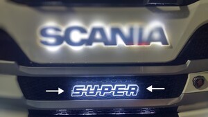 即納♪ スカニア SUPER led ホワイト色 VOLVO FH アクトロス 日野 三菱 クオン ISUZU ユーロ ヨーロピアン マーカー コンクリートポンプ 