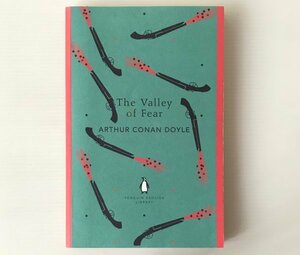 The valley of fear ＜Penguin English library＞ Sir Arthur Conan Doyle　恐怖の谷　コナン・ドイル