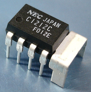 NEC uPC1212C (1W AF パワーアンプIC) [4個組](f)