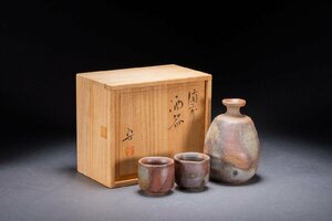 【善古堂】某有名オークション買入 時代物 備前焼 多久守造 酒器揃 二客 共箱 酒具 骨董品 古美術0724-246S01