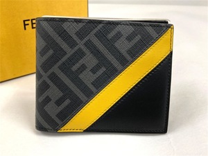 FENDI メンズ財布 薄い 小銭入れ有 財布 ウォレット メンズ レザー 革 サイフ ユニセックス 二つ折り 中古