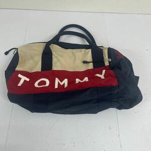 送料無料☆ TOMMY HILFIGER トミーヒルフィガー ボストンバッグ ショルダー　サイズ縦約30㎝ 横約45㎝ マチ約20㎝　#61013miML4