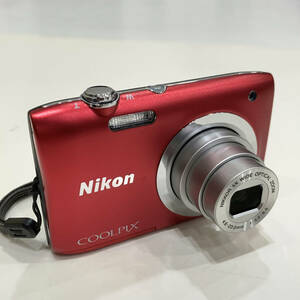 動作品 Nikon ニコン COOLPIX クールピクス A100 コンパクト デジタル カメラ コンデジ 赤 レッド SDカード 箱 付属品 1848