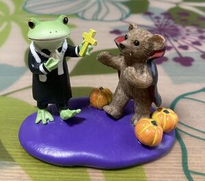 コポー ハロウィン ドラキュラ退治 にんにくと十字架 新品 copeau コポタロウ コポミ くまたん カエル かえる 蛙 置物 廃盤