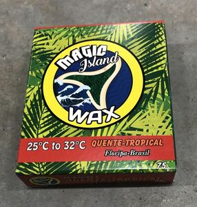 スーパーセール！BRAZIL発　スーパースティッキーサーフボード用ワックス　MAGIC ISLAND WAX トロピカル　真夏用　(1ダース　12個入り)