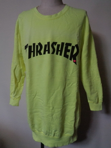 Thrasher Rodeo Crowns スラッシャー ロデオクラウンズ コラボ スウェット トレーナー ワンピース レディース ネオンイエロー ネイビー 1