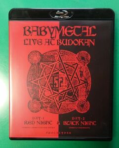 中古 LIVE AT BUDOKAN~ RED NIGHT & BLACK NIGHT APOCALYPSE ~ [Blu-ray] (ブルーレイディスク) TFXQ-78119 BABYMETAL ベビーメタル