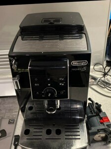 DeLonghi デロンギ コーヒーメーカー ECAM23120