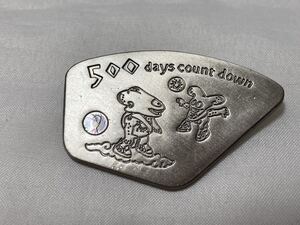 未使用ピンバッチ　「2001年FIFA 500 days count down」