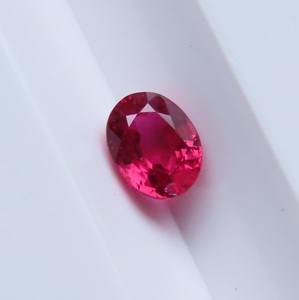 非加熱（未処理）天然ルビー　ピジョンブラッド　0.33ct　AIGS鑑別書付き　