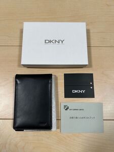 新品未使用 DKNY ダナキャラン ニューヨーク 牛革 パスケース カードケース 本革