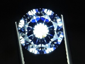 3.50ct 8mm 究極のExcellent cut 大粒キュービックジルコニア 理想的なラウンドブリリアンカット 人の手が一切触れていない完全未使用品