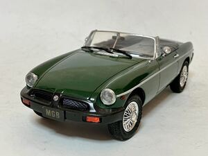 アオシマ 1/24 MGB 完成品 