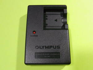 【即決】 OLYMPUS オリンパス　【純正品】 バッテリー 充電器　LI-40C LI-42B用　動作品　 1.