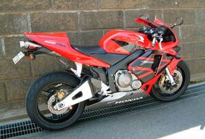 新品 CBR600RR(