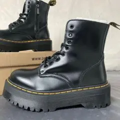 DR.MARTENS JADON MAX 8ホール ブーツ ジェ イドンマックス