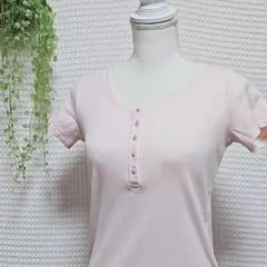 ☆ UNIQLO (L) ハーフボタン ヘンリーネック 半袖 Tシャツ ピンク