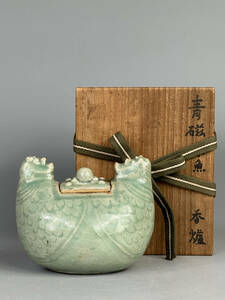 韓国美術　高麗青磁　木魚形青磁香炉　古物　香道具　時代物　伝来品　骨董　コレクター放出