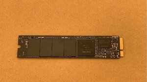 送料無料 APPLE SSD SM512E 512GB 使用時間857H★M03308