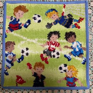 ♪新品　フェイラー　FEILER　タオルハンカチ　Soccer　サッカー　スポーツ　男の子にも　シュニール織