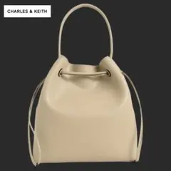 CHARLES&KEITH ドローストリング ホーボーバッグ