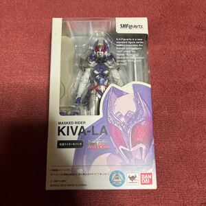 中古美品　S.H.Figuarts 仮面ライダーキバーラ