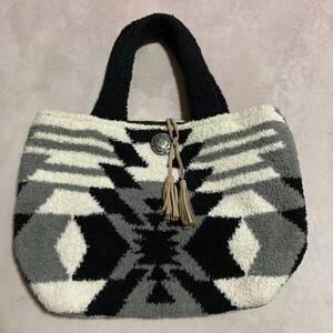 もこもこ ☆ BAYFLOW ☆ シャギートートBAG / ベイフロー / レディース / コンチョ釦 / ネイティブ / バッグ / PENDLETON / ペンドルトン 