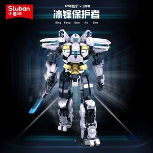 ☆最安値☆　レゴ　互換　ロボット　メカ　アーマードコア風　ガンダム風　約25cm　561ピース