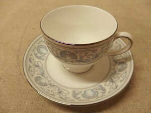 0540352w【WEDGWOOD カップ＆ソーサー】DOLPHINS/黒壺印/ウエッジウッド/ドルフィンR4652/銀縁/英国製/中古品