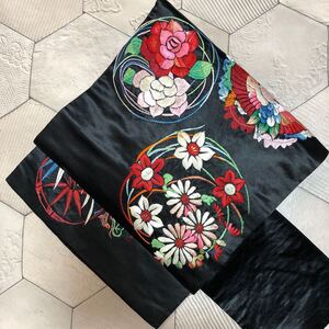 アンティーク　名古屋帯　着物　花丸文　鳳凰　手刺繍　綸子　黒地　昭和レトロ　大正ロマン　モダン　和洋折衷コーデ　正絹100% あ16-11y