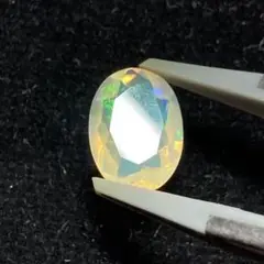 天然石ルース　オパール　オーバルファセット　11×8mm