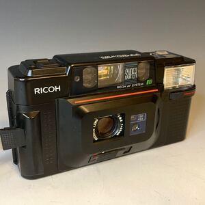 ④RICOH リコー FF-3D AF SUPER　古いコンパクトフィルムカメラ　※動作未確認　ジャンク品