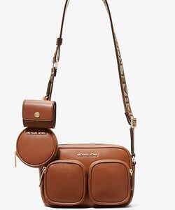 2025春夏新作　日本未発売　直営　MICHAEL KORS Jet Set Medium Leather Crossbody Bag with Case for Apple Airpods Pro　本物をお届け!!