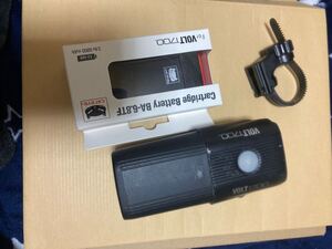 中古キャットアイ VOLT1700新品バッテリー付き