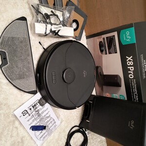 Anker Eufy Clean (ユーフィクリーン) X8 Pro with Self-Empty Station (ロボット掃除機)