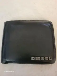 DIESEL 二つ折り財布 黒 レザー