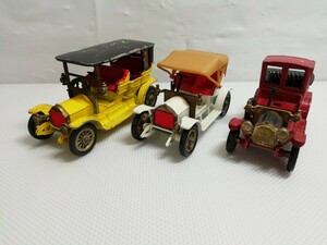 [ジャンク品] マッチボックス クラシックカー まとめて３台 イギリス製 PEUGEOT OPEL PACKARD 傷 破損あり